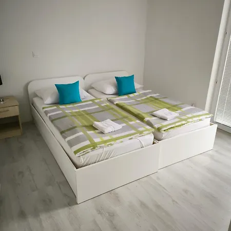 Rooms & Apartments Ana 2 Zadar Exterior photo